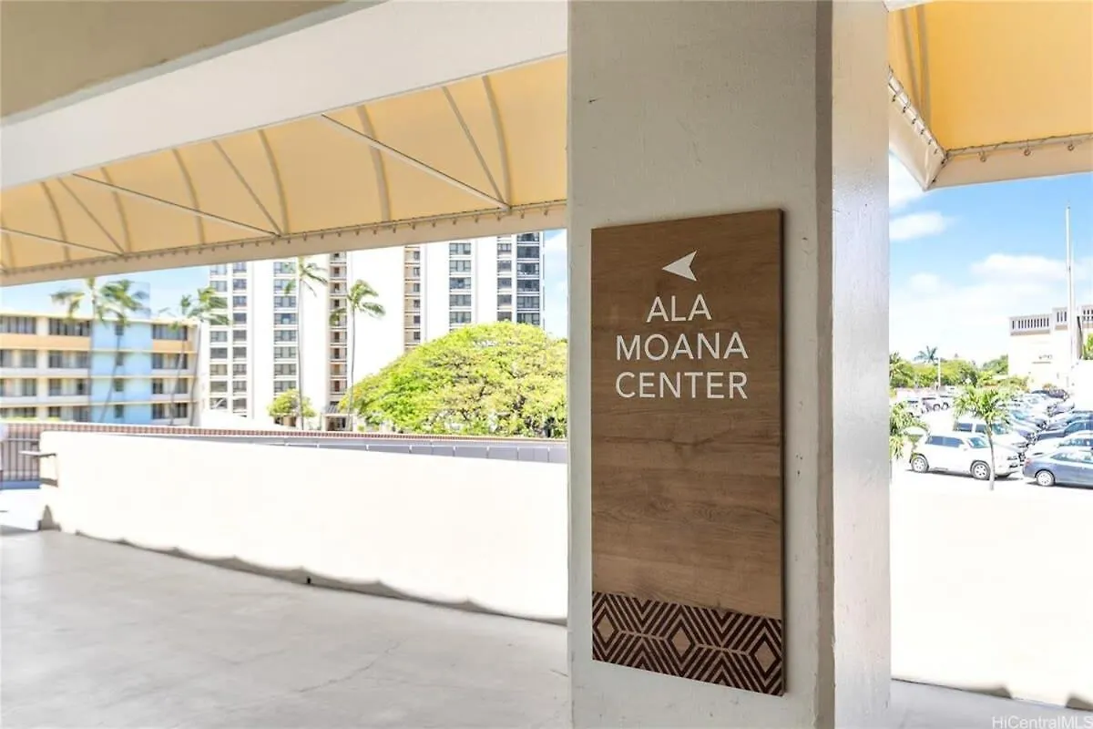 Studio Ocean View & Balcony 1118 Honolulu